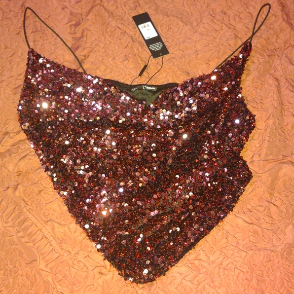 Fashion Nova Tops - beautiful sequin crop top
